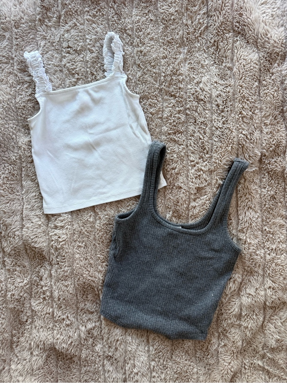 Girls Ribbed Crop Tank Tops 2-Piece Bundle White & Gray